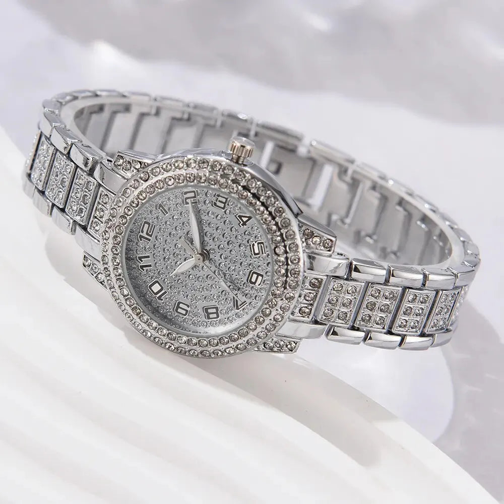 Watch Set - Elegant timepieces for her! Perfect as a gift. Quartz movement, rhinestone-encrusted alloy bracelet. احصلي على ساعتك الآن!