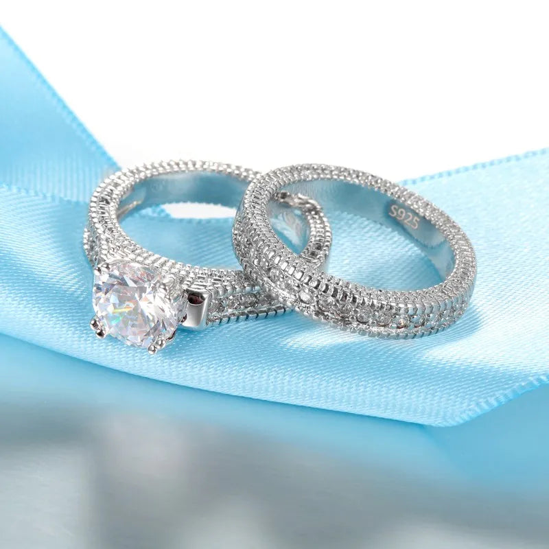 Elegant Wedding Engagement Couple Rings Set - مجموعة خواتم زواج وخطوبة أنيقة مصنوعة من الفضة الاسترلينية 925 بلون فضي مع حجر الزركون اللامع الكامل - إكسسوار رائع للاحتفال بالذكرى السنوية