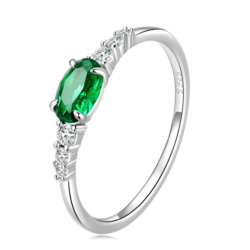 Sterling Silver Gemstone Ring - Sparkle with Elegance! Stunning green zirconium accent for women. Ideal for weddings, bridal events, and gifts. Shop now!
"خاتم بجوهرة بسيطة من الفضة الاسترليني للنساء - أضئي بأناقة! تفاصيل مذهلة