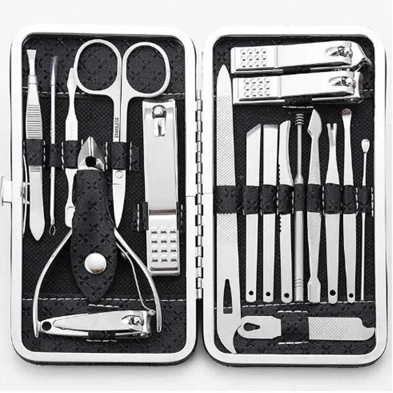 Ultimate 19-Piece Home Nail Care Set - Professional tools for perfect nails! Includes large nail clippers, dead skin remover, precision eyebrow trimmer, and stylish leather case. 
مجموعة قصّ الأظافر المنزلية  بـ 19 قطعة - أدوات احترافية .