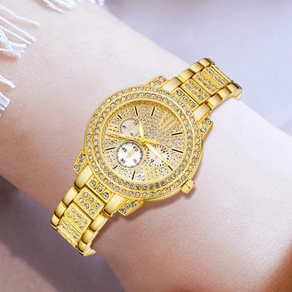 Luxurious Gold Quartz Watch and Jewelry Set for Stylish Women - مجموعة مجوهرات وساعة يد فاخرة باللون الذهبي للنساء الأنيقات