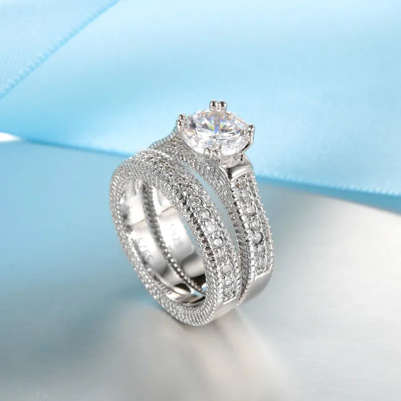 Elegant Wedding Engagement Couple Rings Set - مجموعة خواتم زواج وخطوبة أنيقة مصنوعة من الفضة الاسترلينية 925 بلون فضي مع حجر الزركون اللامع الكامل - إكسسوار رائع للاحتفال بالذكرى السنوية